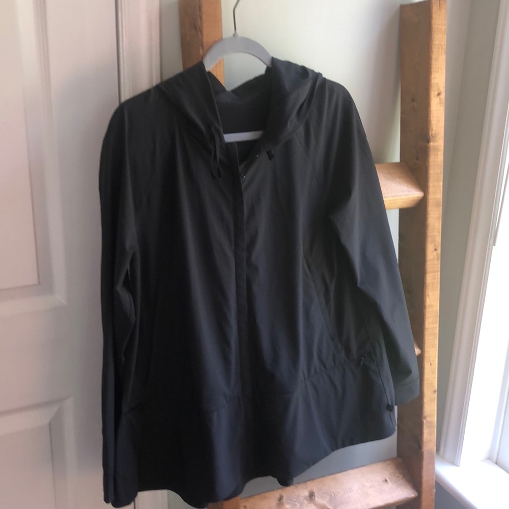 Lululemon rain jacket